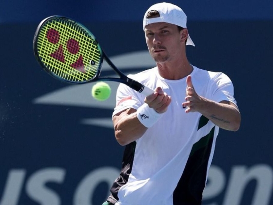 Fucsovics Márton mérkőzéslabdákat hárított, így bő száz percig tartott neki a US Open