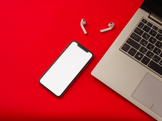 Óriási dobásra készül az Apple! Nemsokára érkezik minden idők legdurvább Iphone-ja