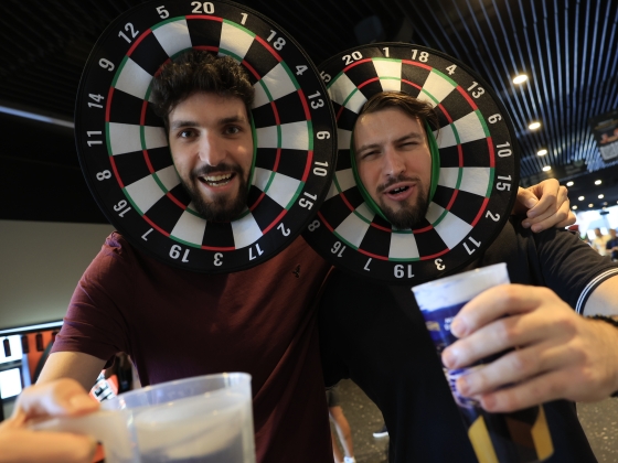 Hófehérke és Asterix a Hungarian Darts Trophyn – fotók a felejthetetlen magyar viadalról
