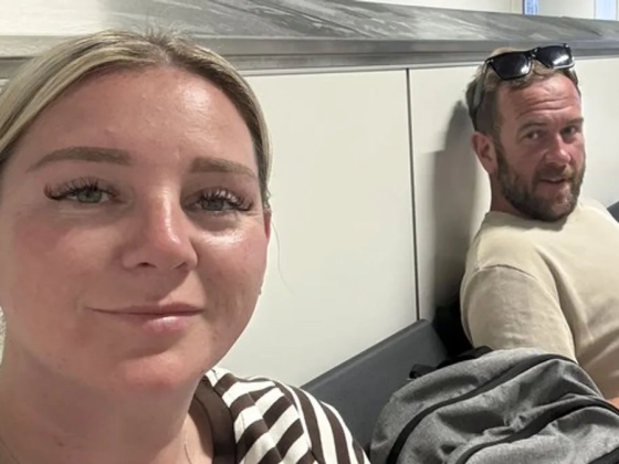 „A Jet2 törölte az egész nyaralásunkat” – könnyekben tört ki az édesanya, egyetlen hiba után megduplázódott családi vakáció költsége