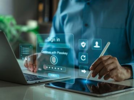 Kipusztulnak a jelszavak? A digitális személyazonosságunkért indult új verseny