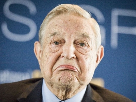 Beindultak, „mint kutya a csonttal”: előveszik az amerikai hatóságok Soros alapítványait