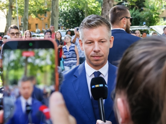 Tisza-kormány: hamarosan bejelentik a béremelést az oktatásban, éjfélkor lejár egy fontos határidő