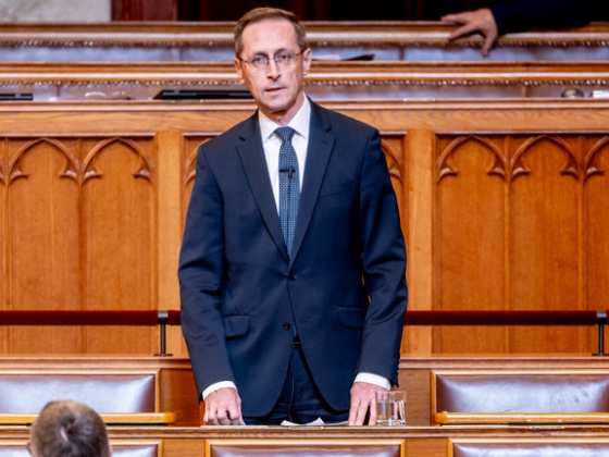 Varga Mihály bejelentette: csaknem ezeroldalnyi anyagot adott át az MNB a végrehajtási visszaélésekről