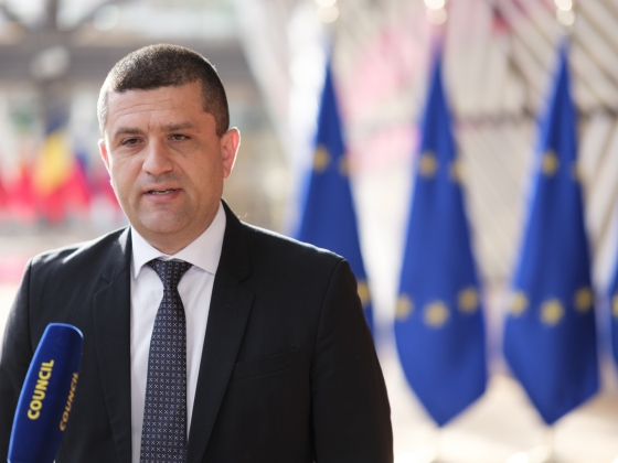 Valóban a NATO megtámadására készül Oroszország? Váratlan kijelentést tett Magyarország szomszédja