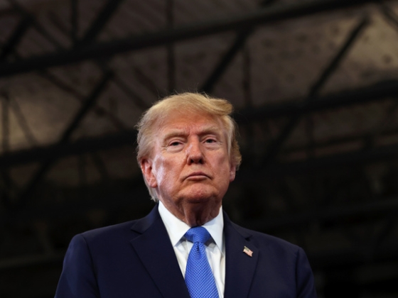 „Irán hivatalosan is bukott nemzet!” – Donald Trump kemény üzenetet küldött Teheránnak