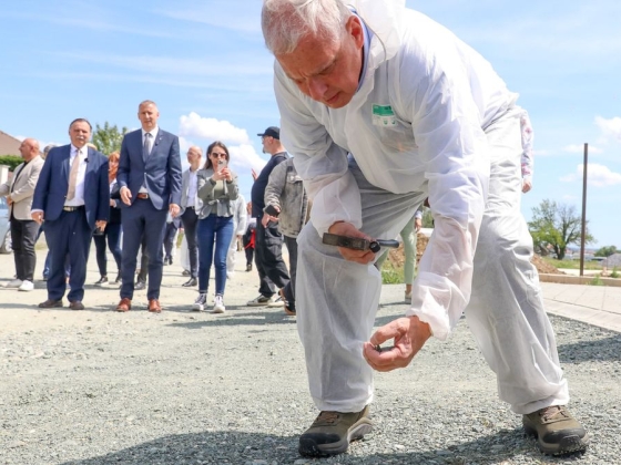 Szombathely nem vár tovább, saját pénzből betonozza le az azbeszttel szennyezett utcákat az önkormányzat