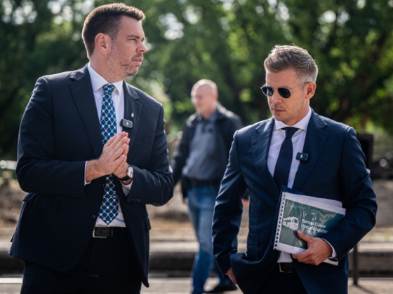 „Ez férfimunka volt” – megszületett az egyezség, jönnek az uniós milliárdok
