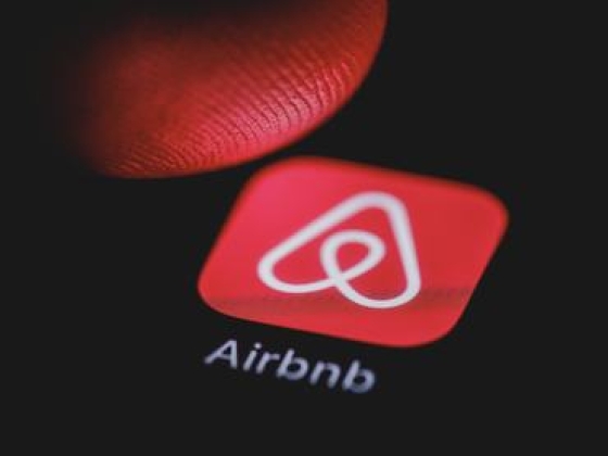 Újabb kerület készülhet az Airbnb betiltására? Megszavaztatják a lakókat