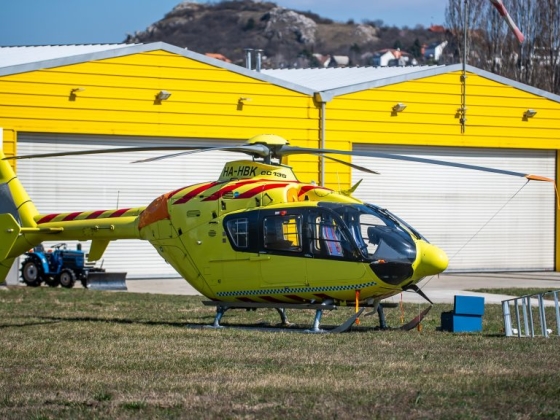 Egy férfi balesetet szenvedett a Bosch hatvani gyárában, mentőhelikopterrel vitték kórházba