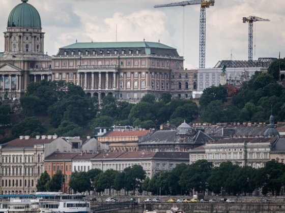 A belváros mellett újabb, turisták által kedvelt budapesti kerületben tilthatják be az Airbnb-t