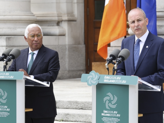 Ki kell mondani, honnan vennének el pénzt – Írország kompromisszumra sürgeti az EU-tagállamokat