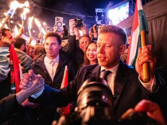 Mélyen hallgat a Fidesz és a Tisza párttagjaik számáról