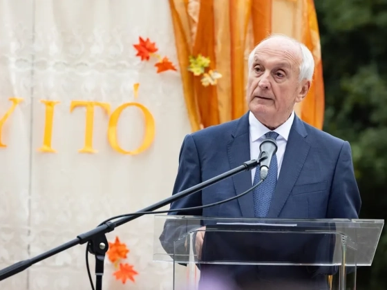 Baka András: Az iskola egyik legfontosabb feladata, hogy segítsen megtalálni, mi lehet a gyerekekből