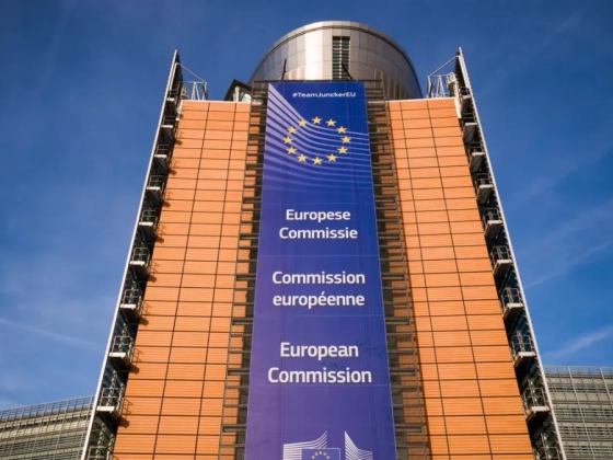 Brüsszel szerint még egyetlen eurócentet sem utaltak a Magyar Péter által  „hazahozott” uniós pénzekből