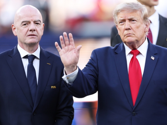 Donald Trump vejének a testvére hibás döntésnek tartja, hogy beállt Gianni Infantino mögé