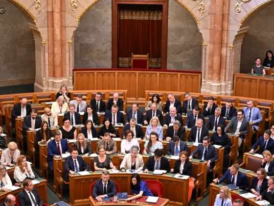 Ilyen autókat szerez be az új kormány 47 milliárdért