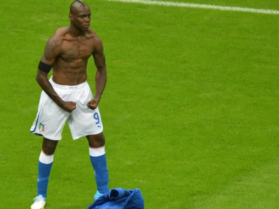 „Ronaldinhónak képzelik magukat” – Balotelli keményen beleszállt a fiatalokba