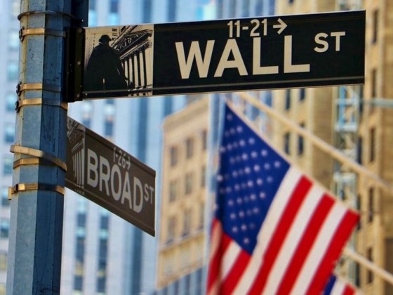 Megroppant a Wall Street: elszálló olajárak és kamatfélelmek rontják a befektetők hangulatát – gyengén indult a szeptember