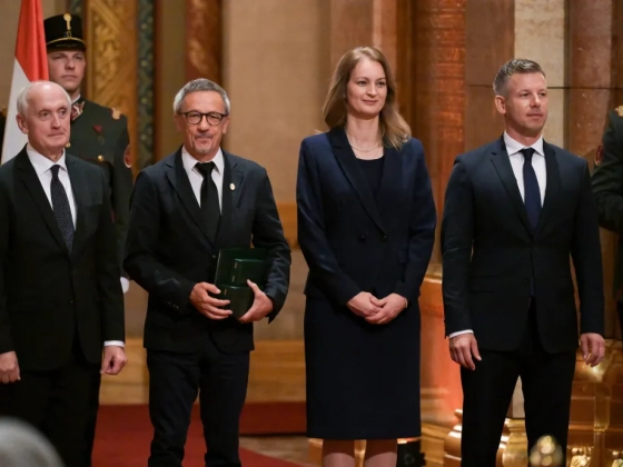 Kinevezték a bizottság tagjait, akik felülvizsgálják az állampárti titkokat