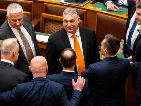 Titokban több mint 500 milliárdot osztottak szét Orbánék az utolsó hónapokban nem nyilvános kormányhatározatokkal