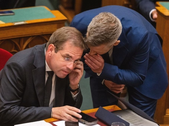 Erről nem beszélt Magyar Péter, de fotó bizonyítja: nem akárkivel tárgyalt Budapesten, nála járt a Magyarországon hírhedt csúcspolitikus – „Köszönöm a meleg fogadtatást”