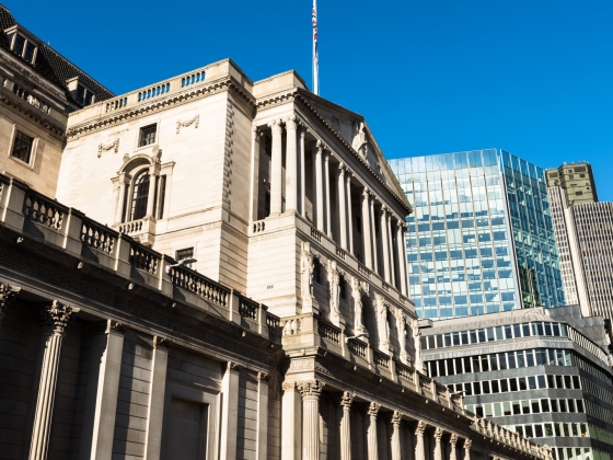 Egzotikus banki ügyletekbe keveredett a brit jegybank, meglehet a böjtje