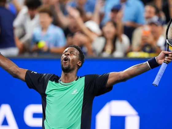 US Open: Zverev nagy csatában fordított, de a nap embere a veterán Monfils