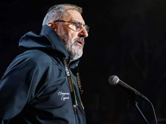 „Szerintem szamárság az »Isten, haza, család«” –  Eperjes Károly nem ért egyet a sorrenddel