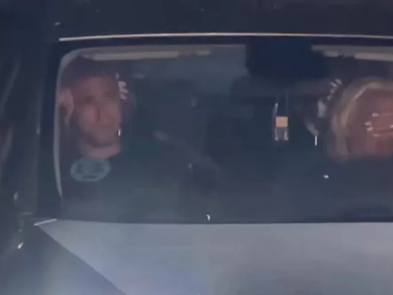 Ennyit ér manapság a klubhűség? Édesanyjával együtt sírt a Betis elküldött támadója – videó