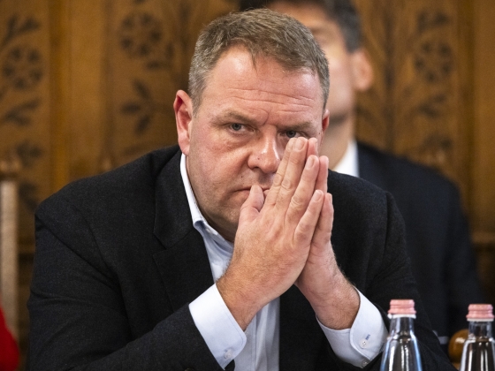 HVG: Külföldre költözhet Guller Zoltán, a NER prémium kádere