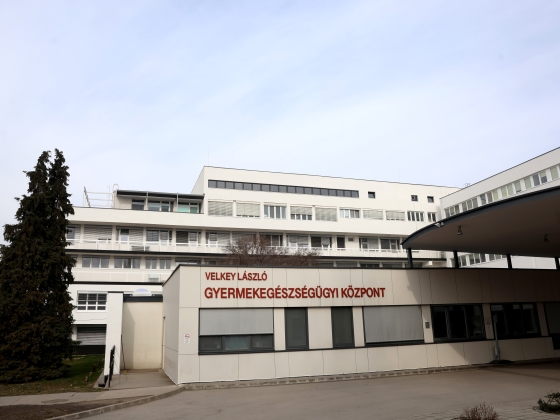 Egy rutinműtét vette el a 18 éves Vanda életét: gyászol a család, a kórház belső vizsgálatot indított