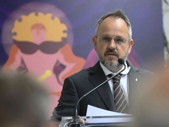 NKA-ügy: újabb gyanúsítottat engedtek ki a börtönből