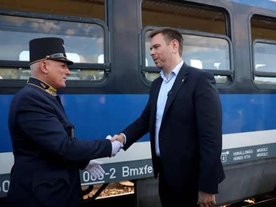 A tiszaújvárosi vasútvonalat újraindították Vitézyék, de a többi vidéki mellékvonal egyhamar nem kerül sorra