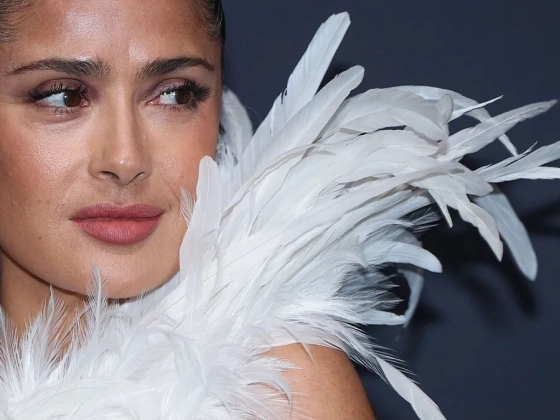Salma Hayeket egyszer elrabolták, gyerekként többször is volt kopasz – 10 érdekesség a színésznőről