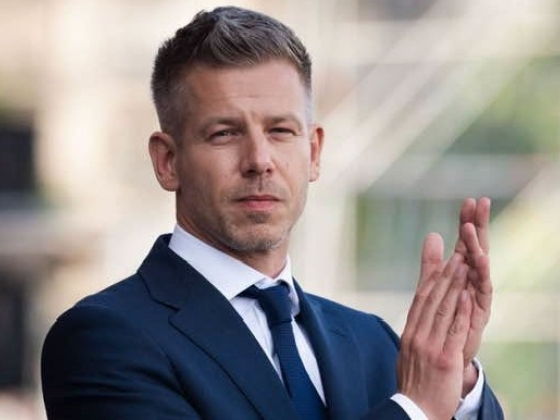 Nincs itt semmi látnivaló - Magyar Péter szerint minden rendben van a paksi fenékküszöbbel