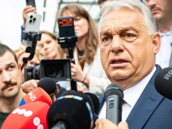 Nyomoznak Orbán Viktor közösségi médiás szerződései miatt