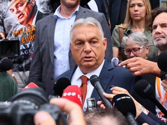 Büntetőeljárás indult Orbán Viktor posztjaira kifizetett 4 milliárd forint miatt