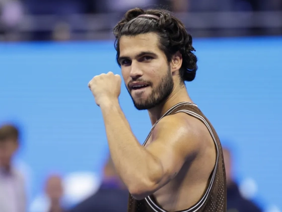 US Open: Carlos Alcaraz szetthátrányból jutott a 32 közé