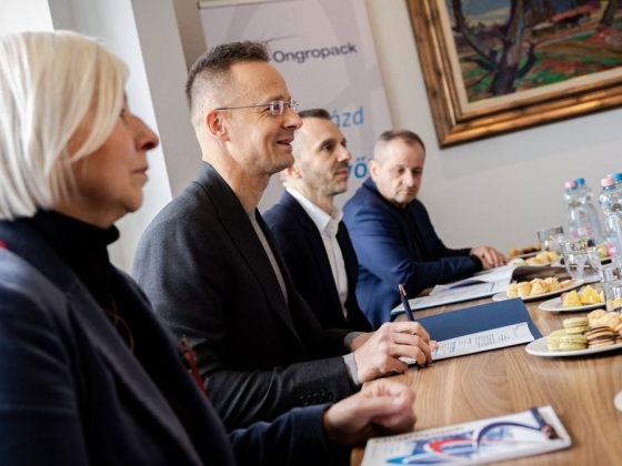 Kapitány István kirúgta Szijjártó Péter legfontosabb emberét, aki idehozta a BYD-t a BMW-t és 35 milliárd eurót – máris megvan, hol folytatja tovább – „Induljon az új fejezet”