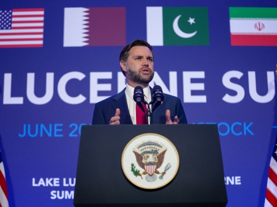 J. D. Vance szerint ő Isten munkáját végzi