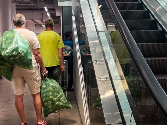 A hulladékgazdálkodás felülvizsgálatát jelentette be Magyar Péter