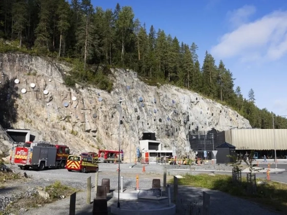 Rettegnek Putyintól: atomháborúra készülnek a finnek, ezrek vonultak óvóhelyre