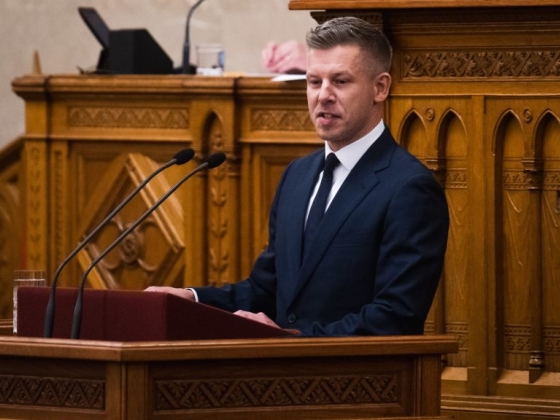 Publicus: Kevesebben tartják alkalmasnak Magyar Pétert miniszterelnöknek, mint egy hónapja