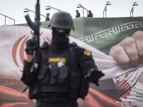 Hadüzenet Washingtonnak: Irán átfogó támadással fenyeget egy izraeli akció miatt