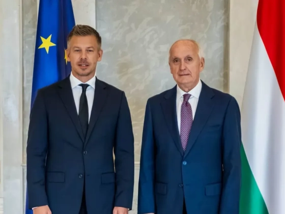Magyar Pétert a Sándor-palotában fogadta Baka András