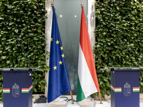 Három hét elteltével újra jelentkezik a kormányzati tájékoztató