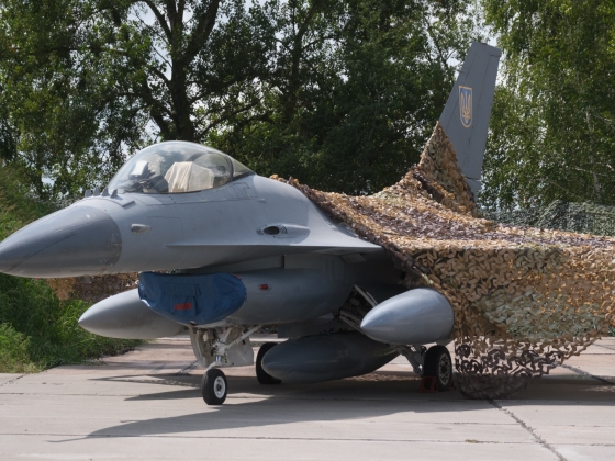 Nyíltan elismerte a parancsnok: hatalmas baj van az ukrán légierő F-16-osaival - Gyakorlatilag használhatatlanok így a vadászgépek