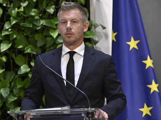 Kétlépcsős béremelés jön a szociális szférában