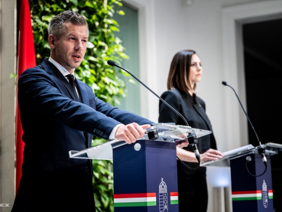A kegyelmi ügy is szóba került a Kormányszóvivői tájékoztatón